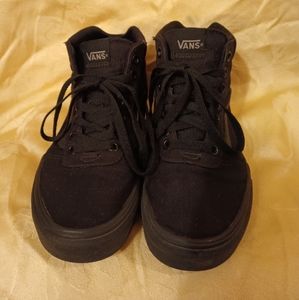 Blackout Vans High tops women's sz.6